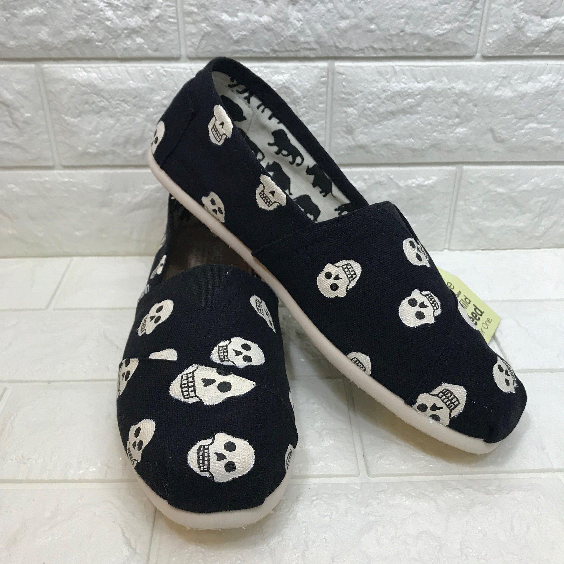 Skull Pattern Shoes
