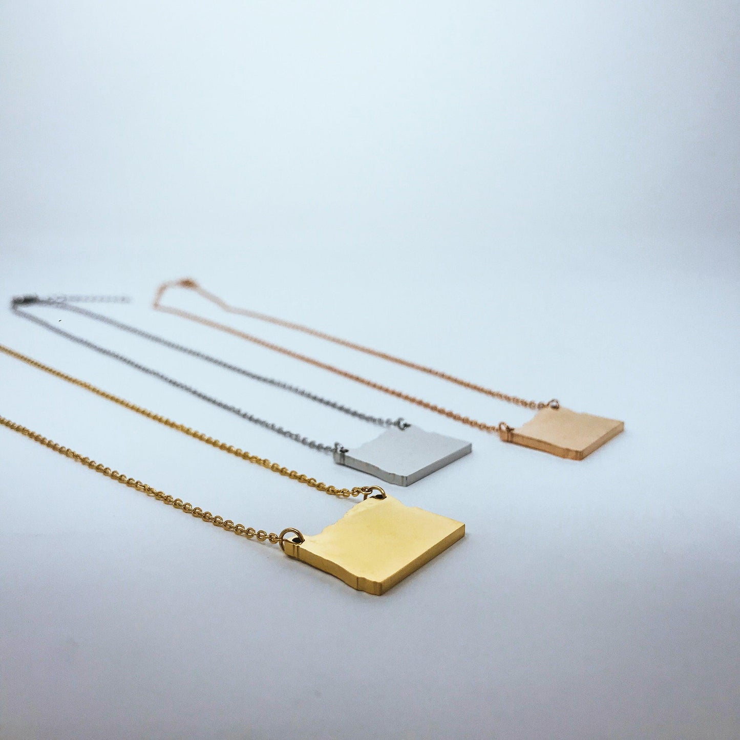 Oregon State Silhouette Necklaces in 3 different colors: Gold, Silver & Rose Gold