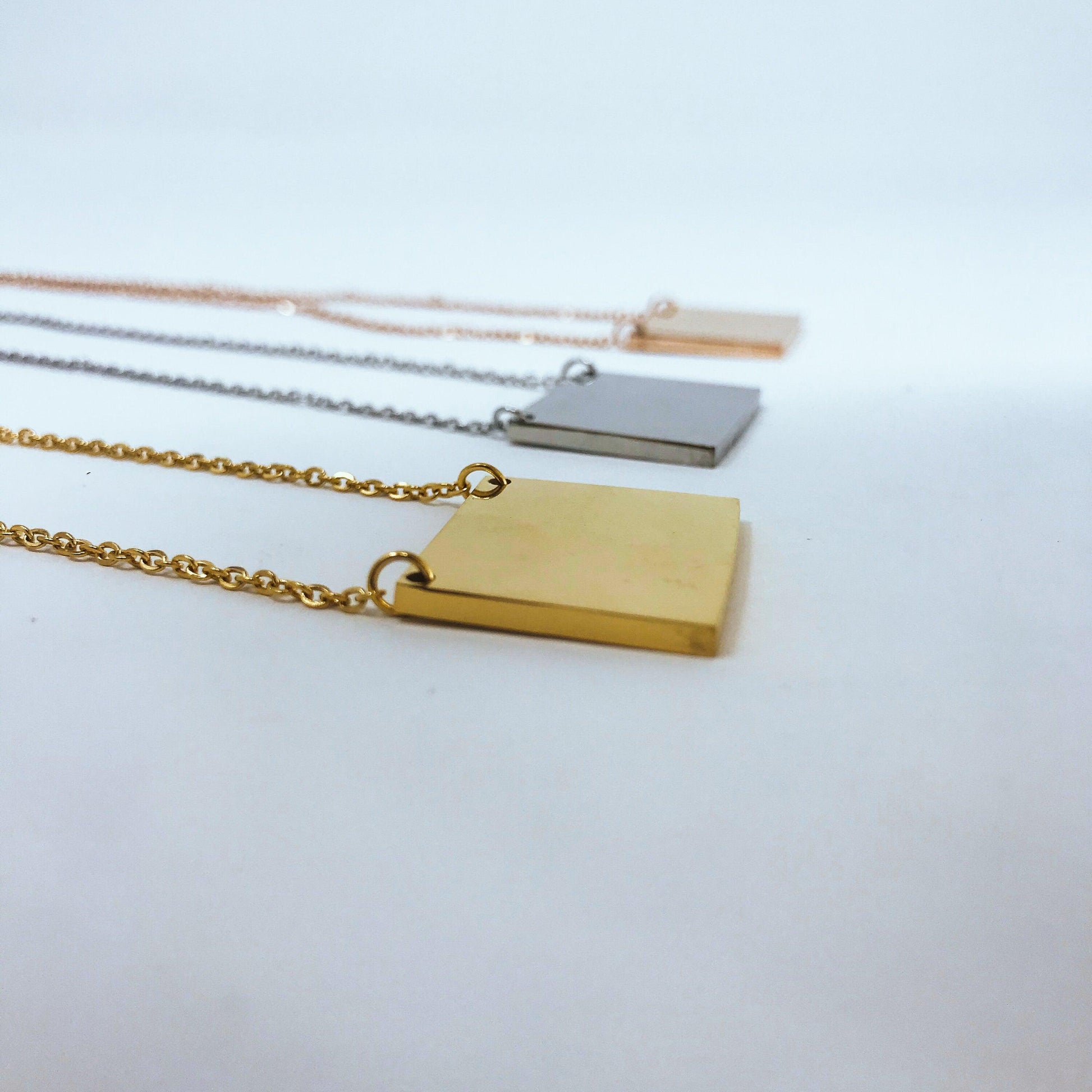 Colorado State Silhouette Necklaces in 3 different colors: Gold, Silver & Rose Gold