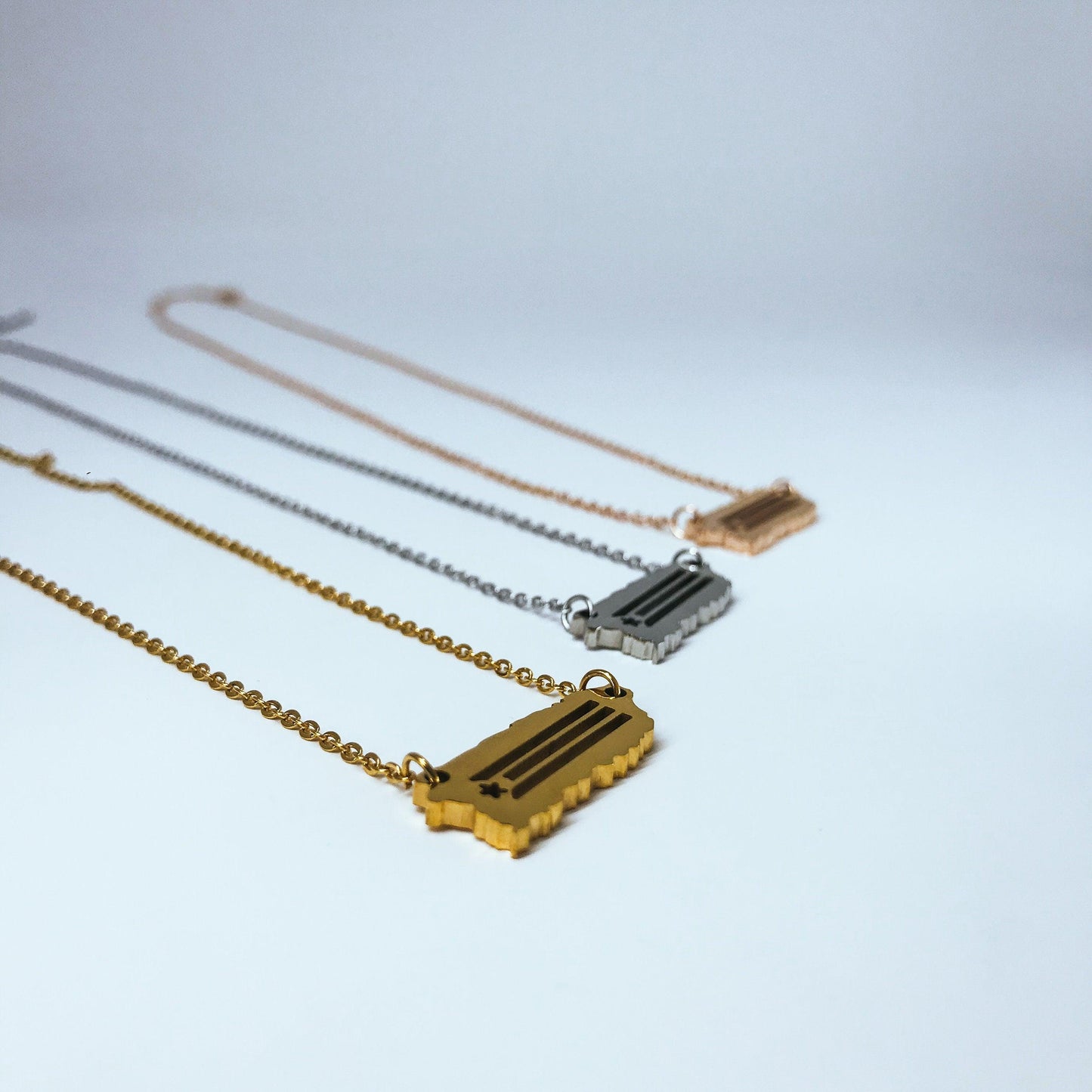Puerto Rico Silhouette Necklaces in 3 different colors: Gold, Silver & Rose Gold